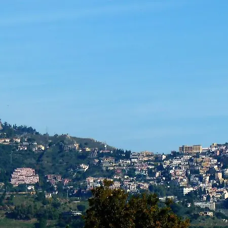 Taormina Appartamento Giardini Naxos