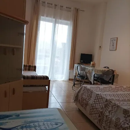 Taormina Apartment Giardini Naxos