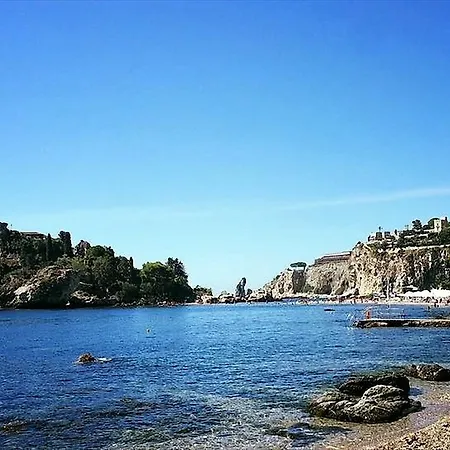 Taormina Apartment Giardini Naxos