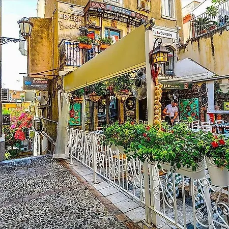 Taormina Giardini Naxos