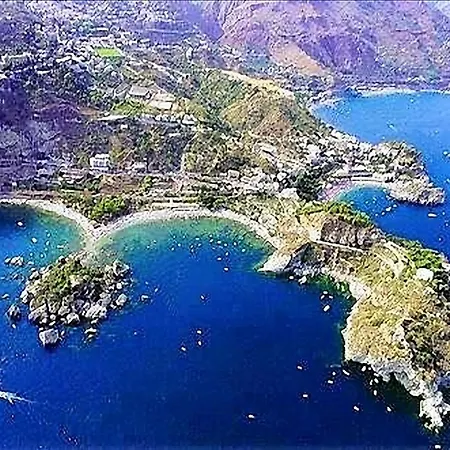 Taormina Giardini Naxos
